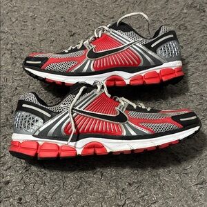 Nike vomero 5